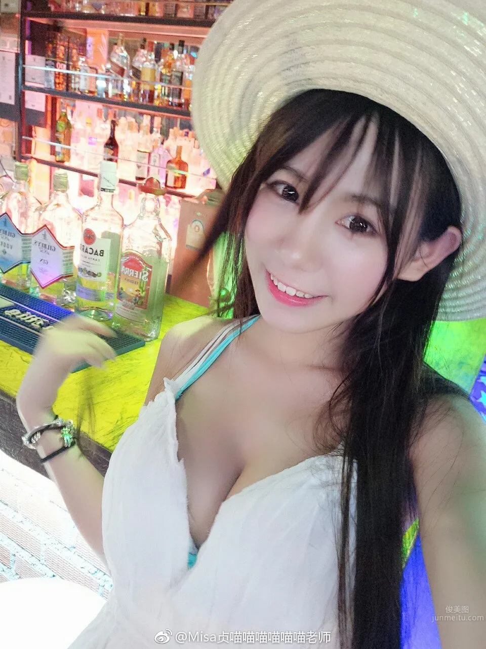 美女少CoserMisa貞喵 可愛俏皮私房照 18