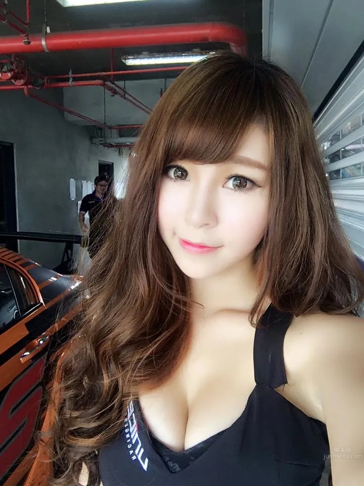 長腿睡美人蔡雨雨 102公分的美腿私房照 4