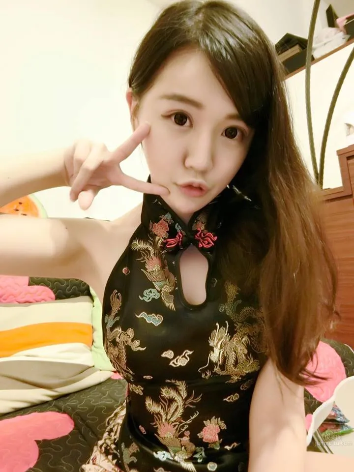 17直播台柱美女張摸摸 好身材真的可以摸 10