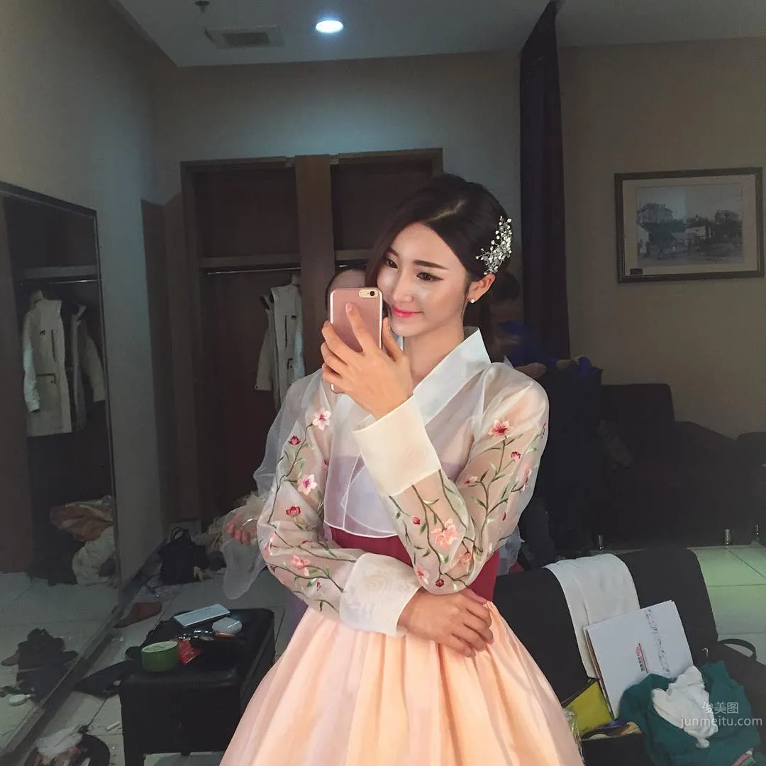 韓服第一女神박러브 原來也是有着極品身材 11