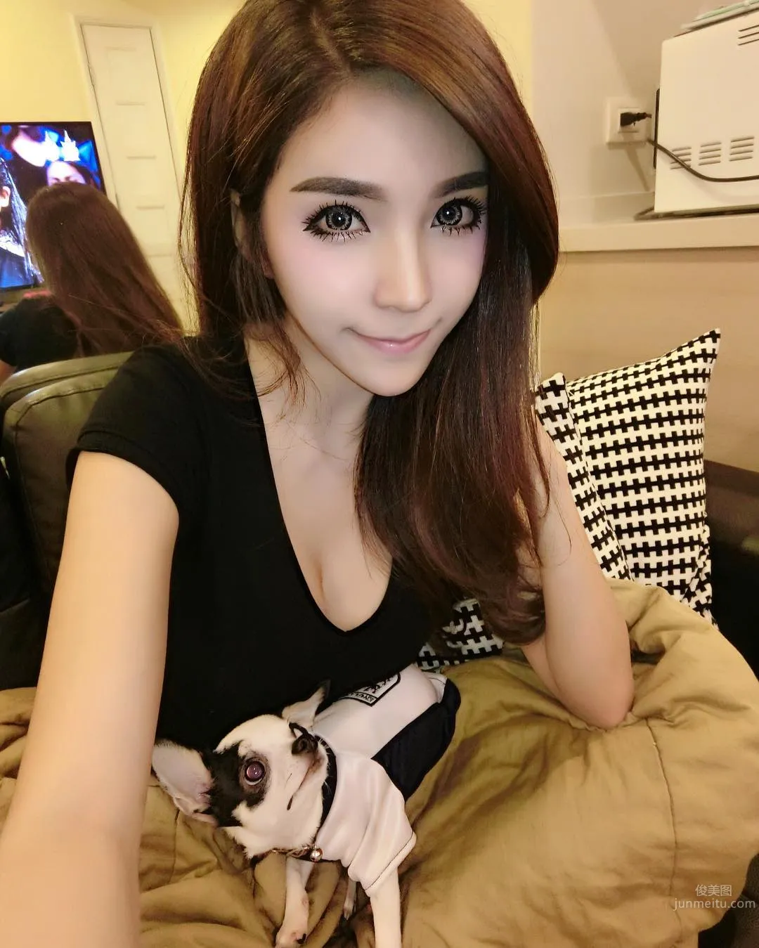 泰國迷人車模Janet 香豔私房美照 19
