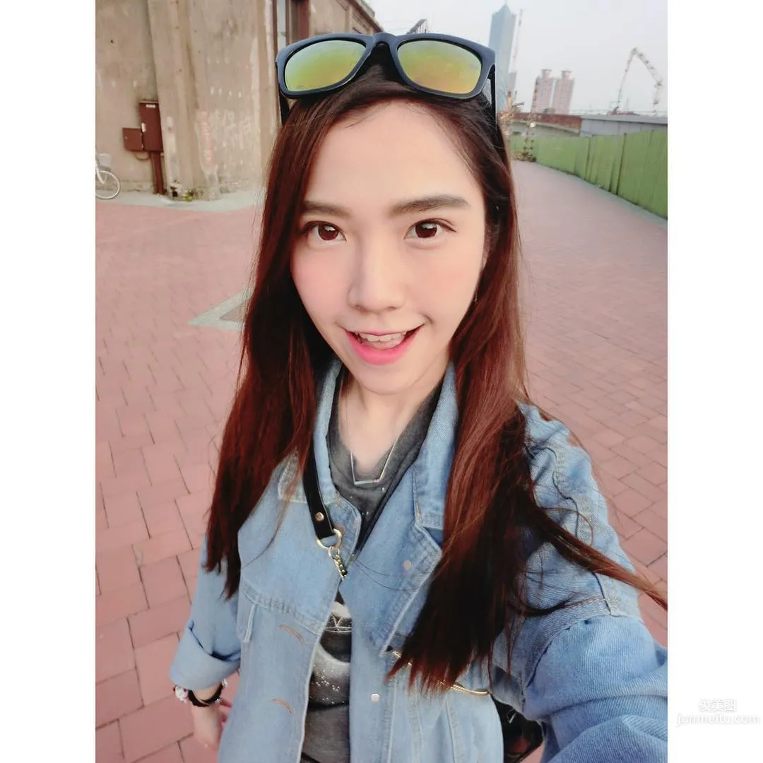 澳门美女歌手禤泳伦 颜值与声音都很棒_3