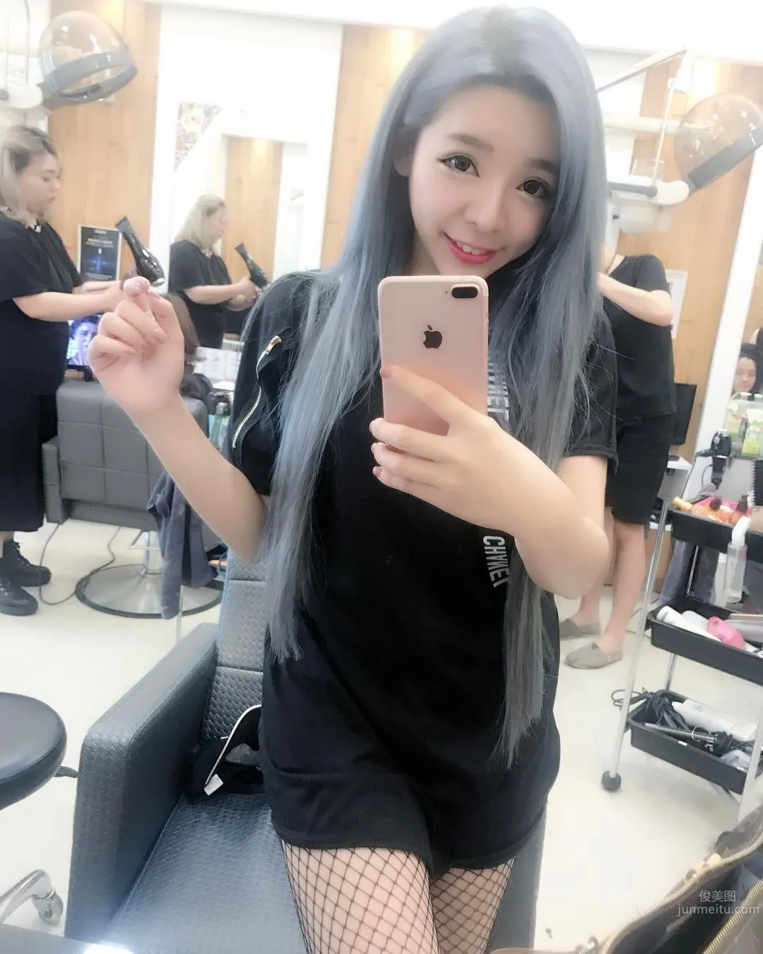 17女主播趙姿瑜Momo 童顔粉嫩私房照 15