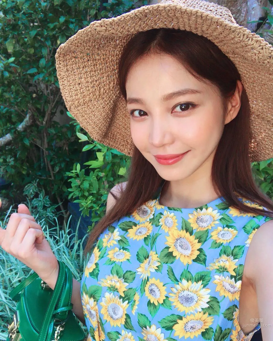 韓國超正模特池允美 簡直就是衣服架子 37