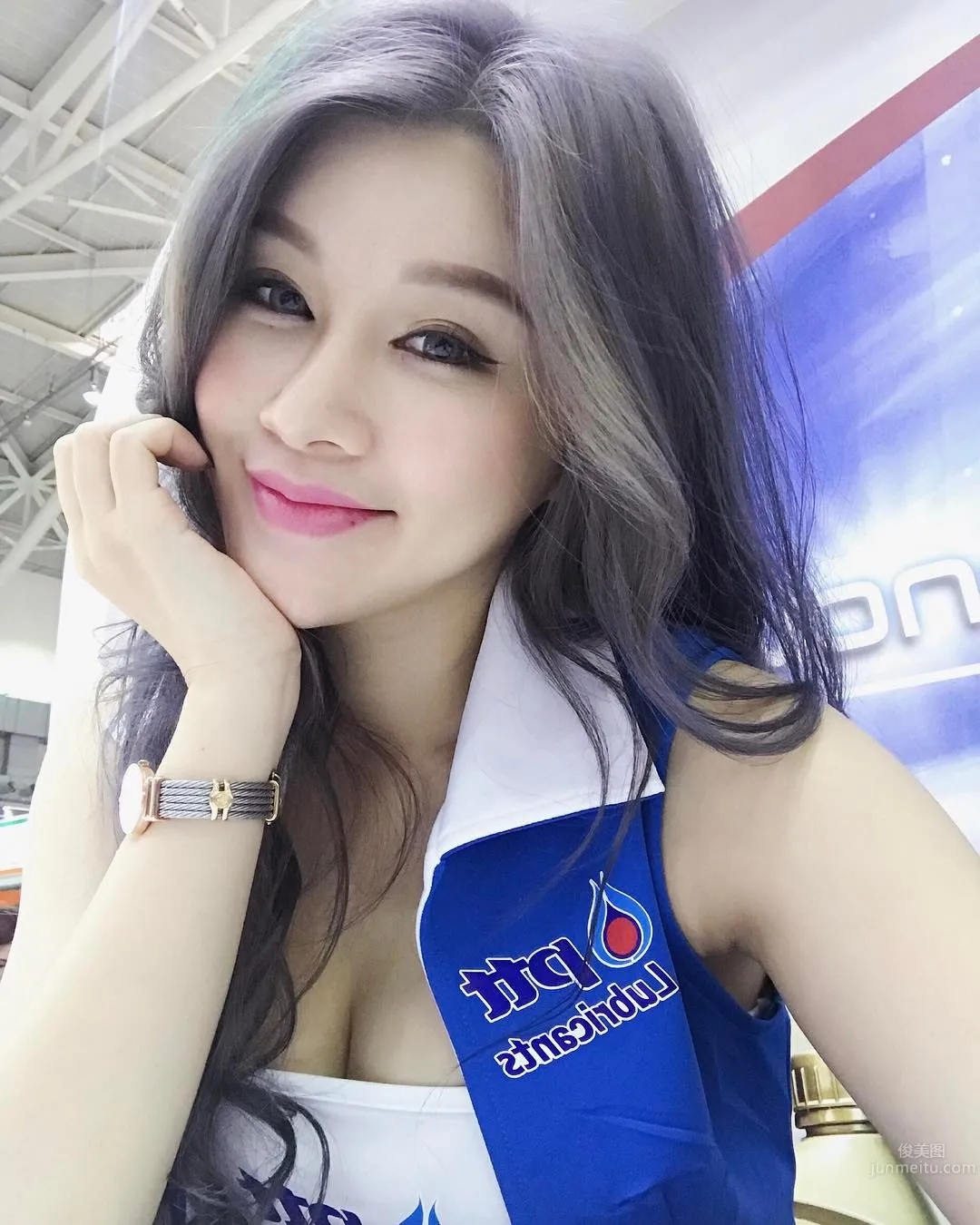 台灣車模愛語莎Vanessa 狂野奔放又妩媚 26