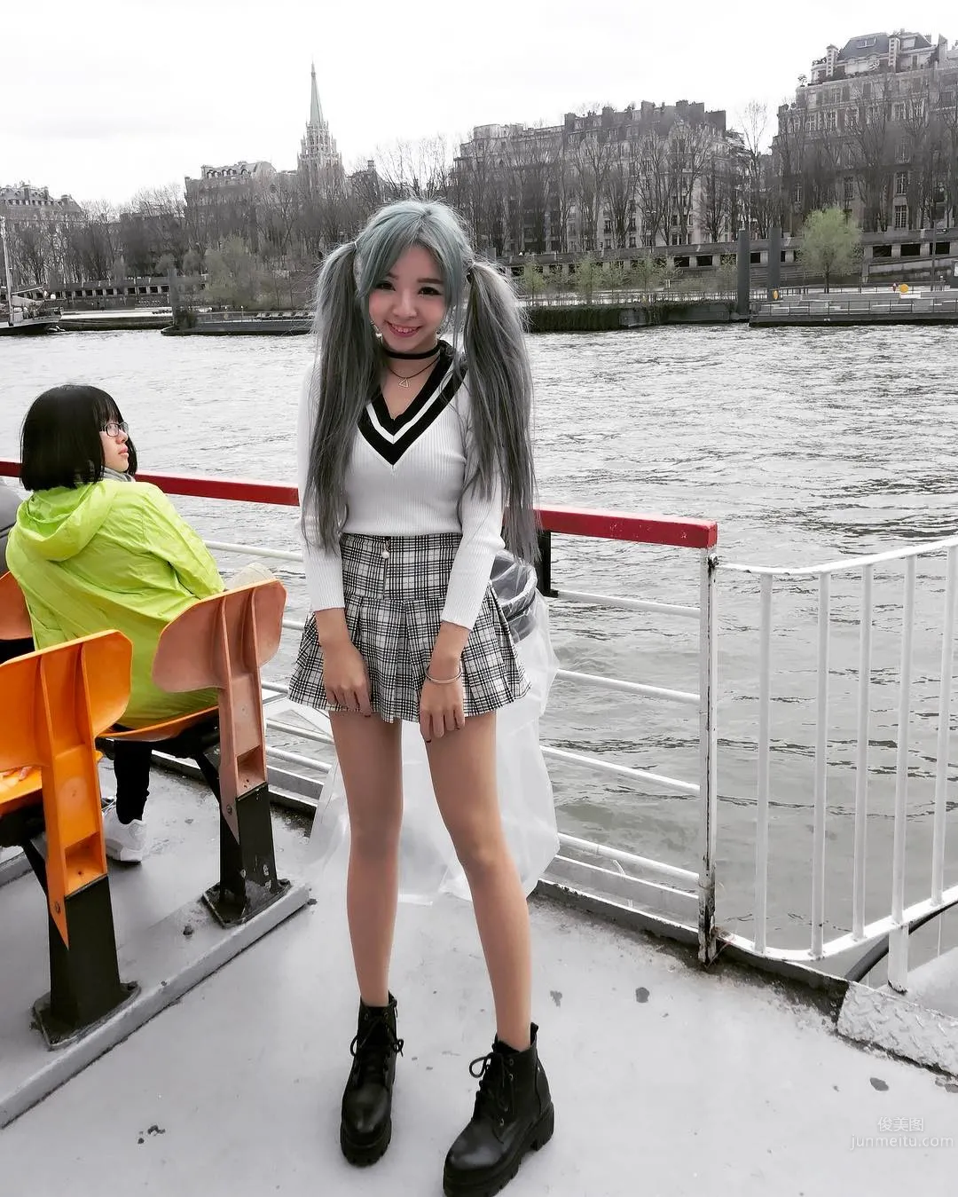 17女主播趙姿瑜Momo 童顔粉嫩私房照 14
