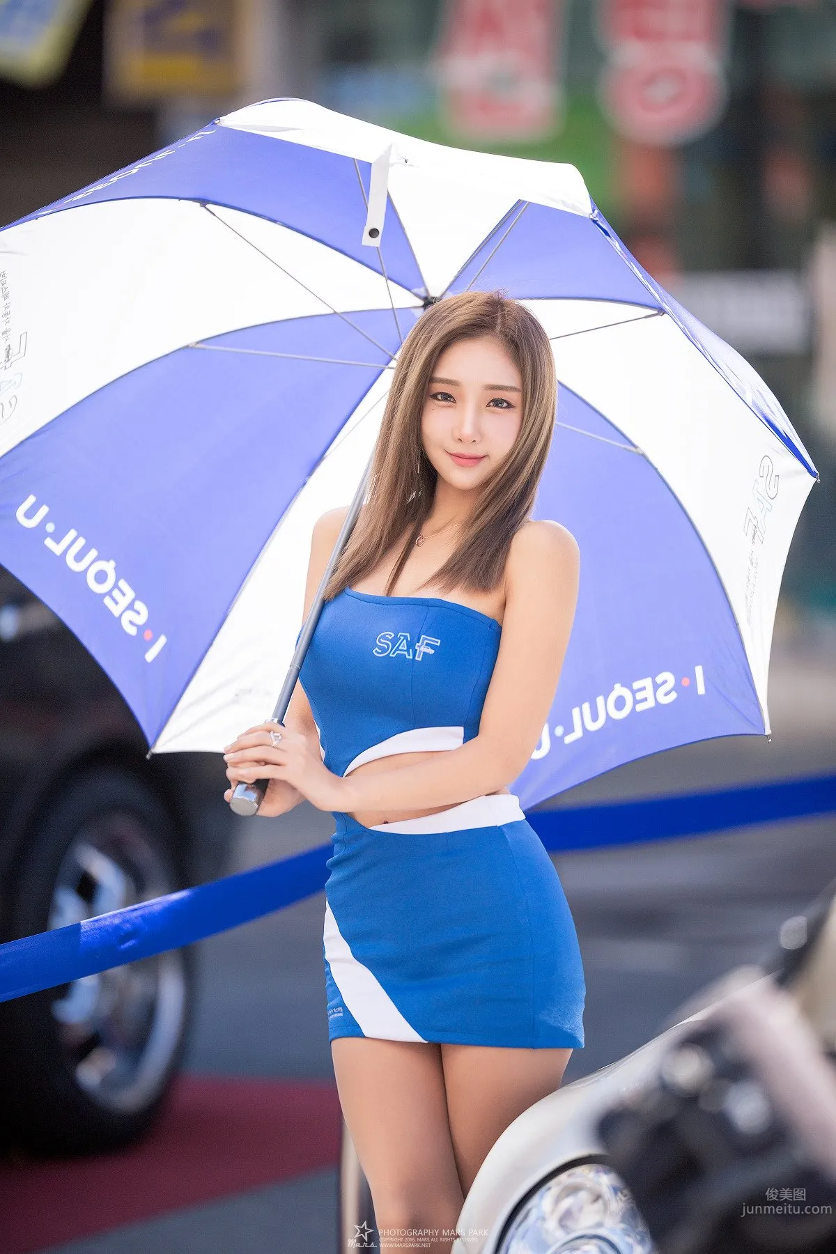 韓國美女Kim Mina 眼角美人痣倍撩人 29