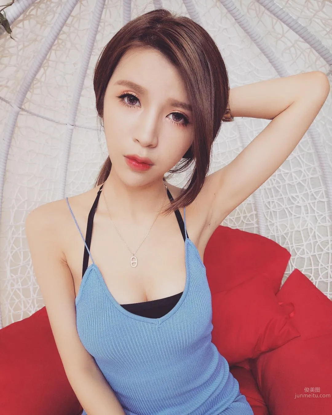 人氣網模劉子瑜Vicky 魔鬼身材性感尤物 13