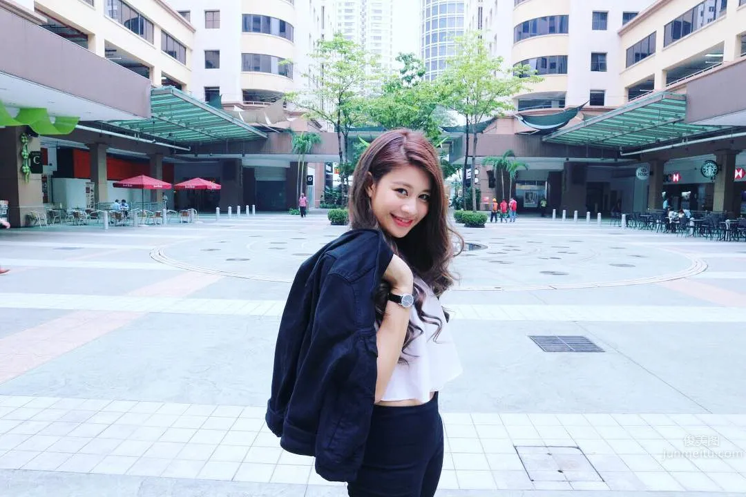 大馬正妹顔韻芝Yuth 性感馬甲線超吸睛 6