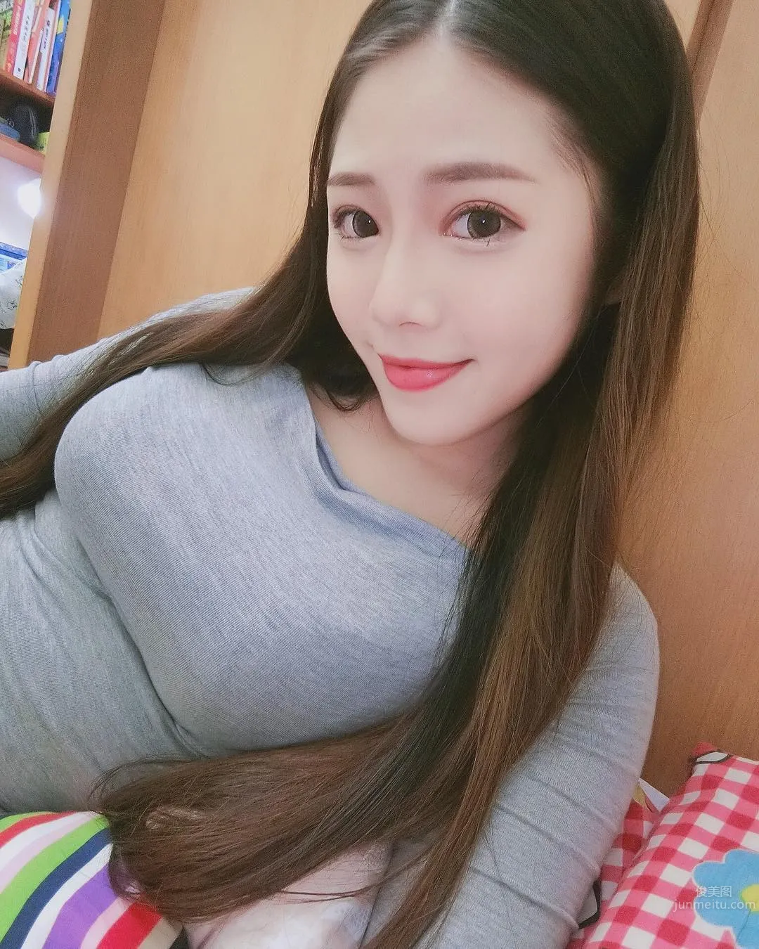鄰家妹妹曾喆 清新可人的小隻馬 22