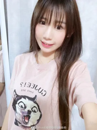 美女少CoserMisa貞喵 可愛俏皮私房照
