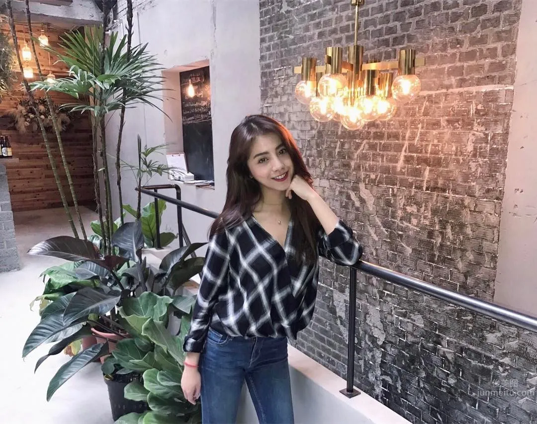 超美混血兒Tia 側面運動照激似小昆淩 22