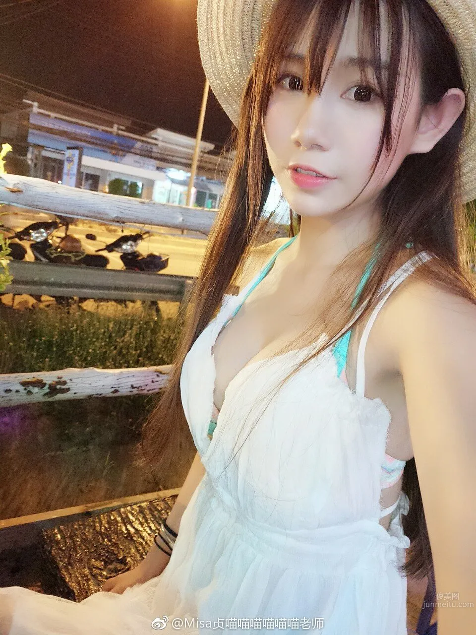 美女少CoserMisa貞喵 可愛俏皮私房照 22