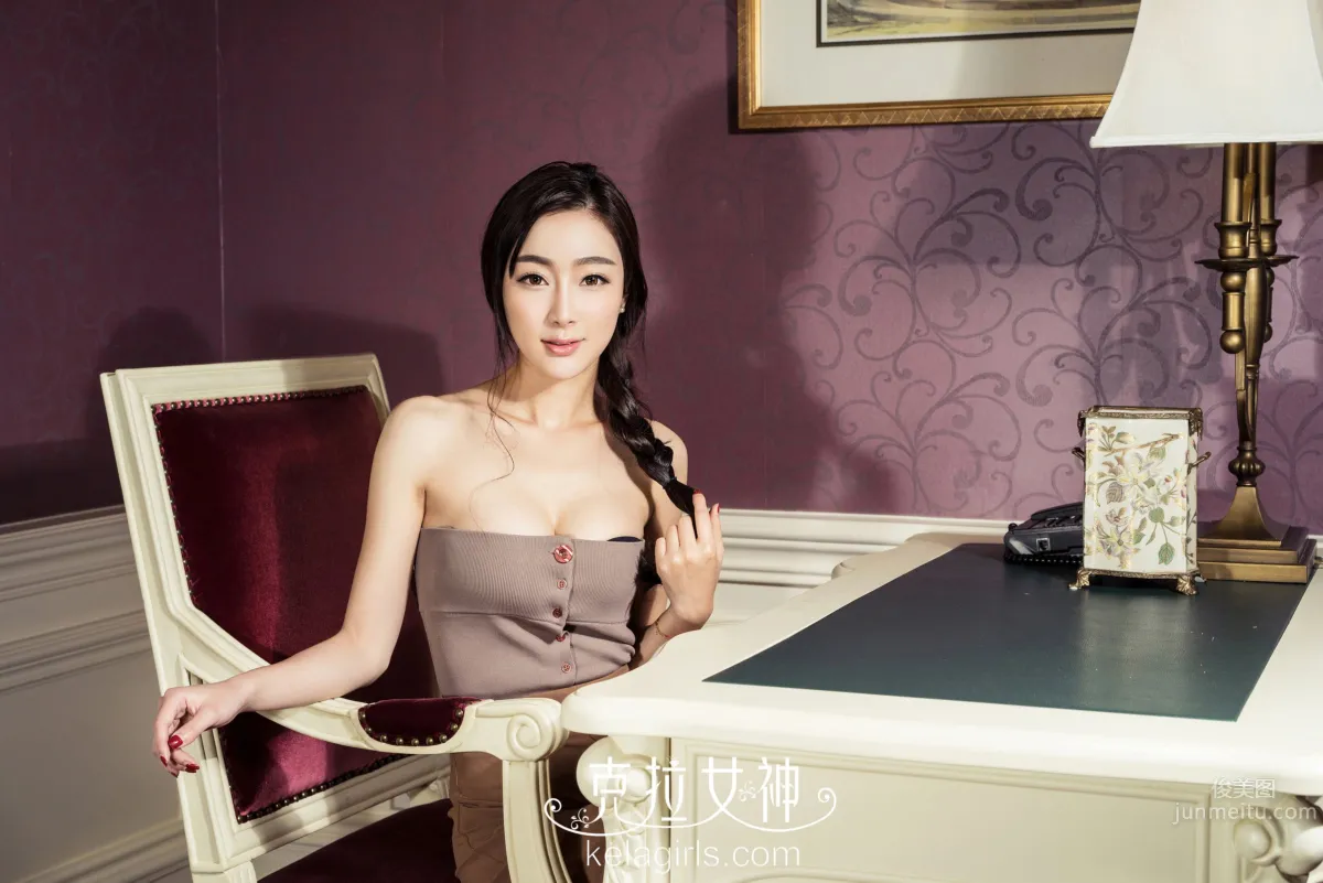 克拉招牌女神依依《美人如畫，依人如夢》 2