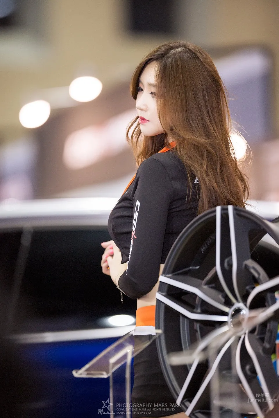 南韓賽車女郎이화리 車展私房寫真 10