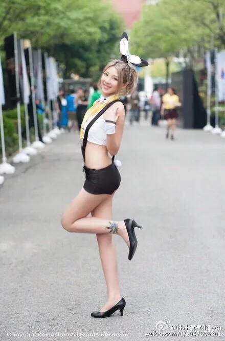 溫柔女孩顧伊雯 時尚微博寫真 35