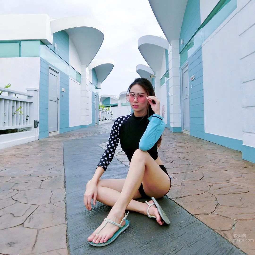 大馬正妹Christine Pang沙灘拍美照 25