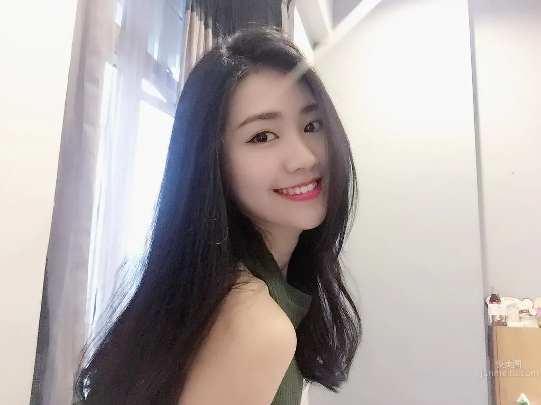 大馬槟城正妹張詩佲 天使般的微笑美圖 18