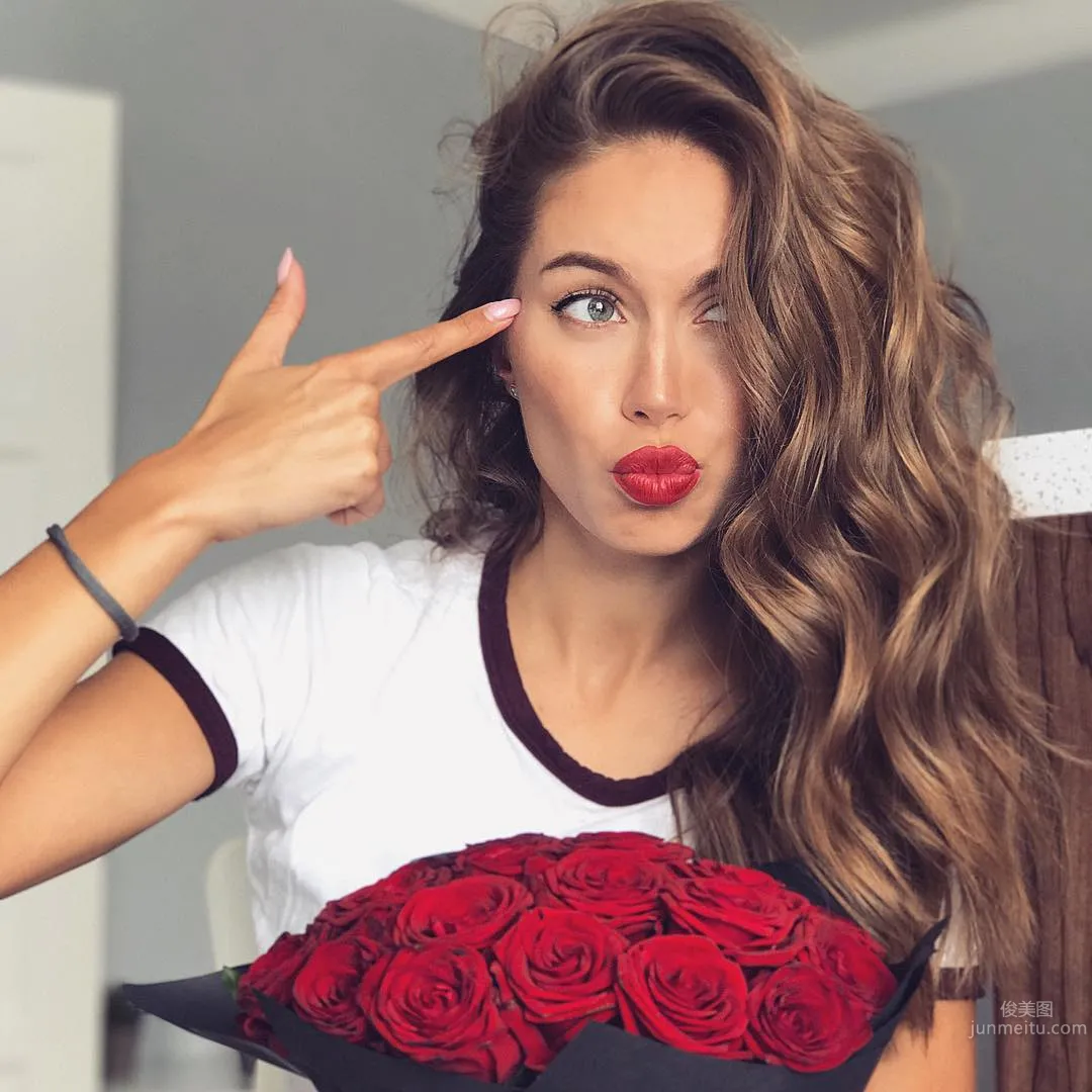 健身達人Galinka Mirgaeva 無與倫比的腰臀比例 47