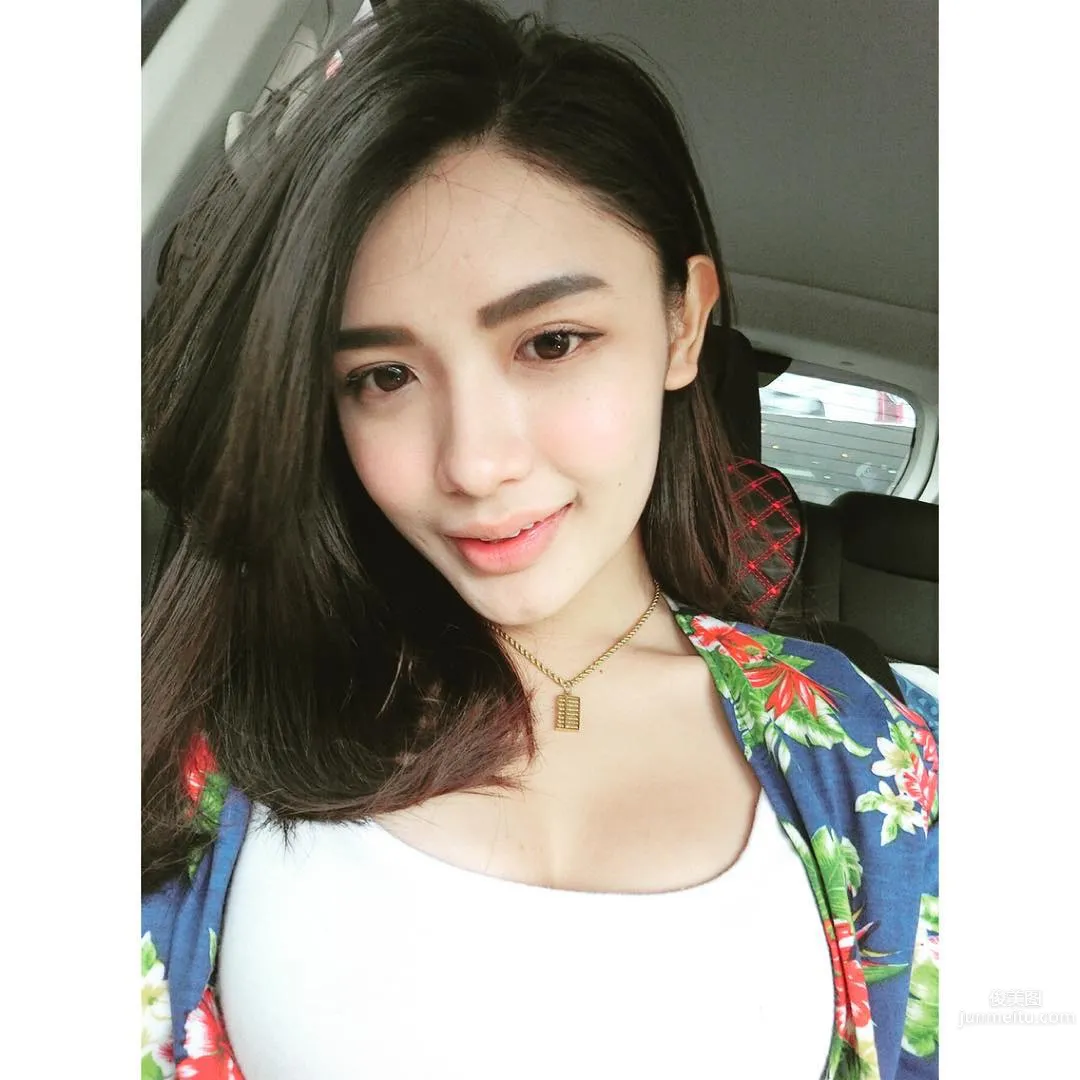 馬國美女尤上人 人美心更美 2