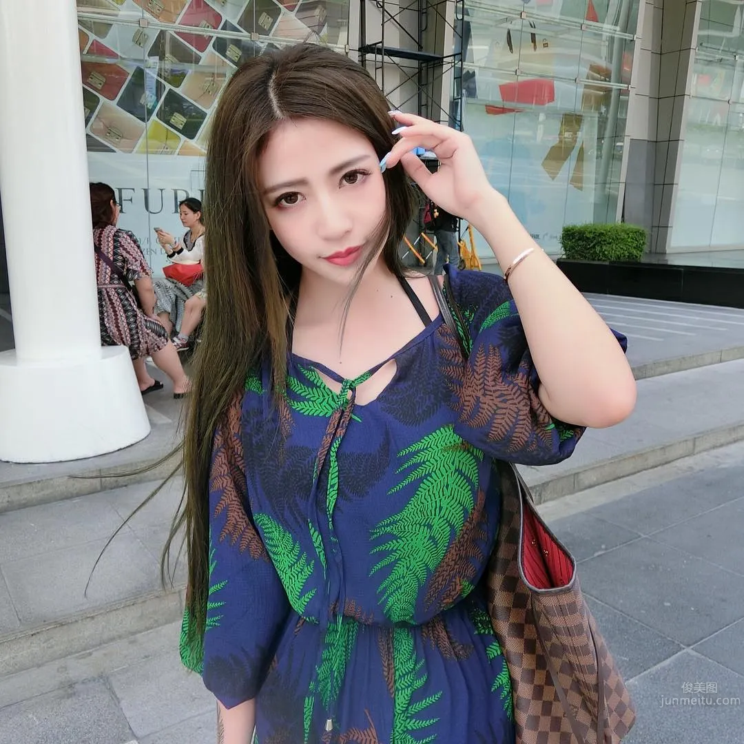外拍女神陳雨䕕 厭世嬌容私房照 18