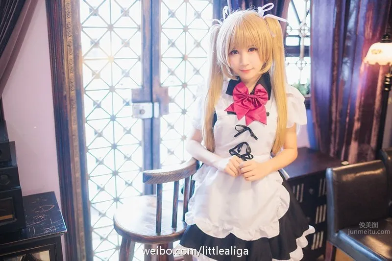搞怪女孩矮樂多Aliga 突破次元之壁的coser 31