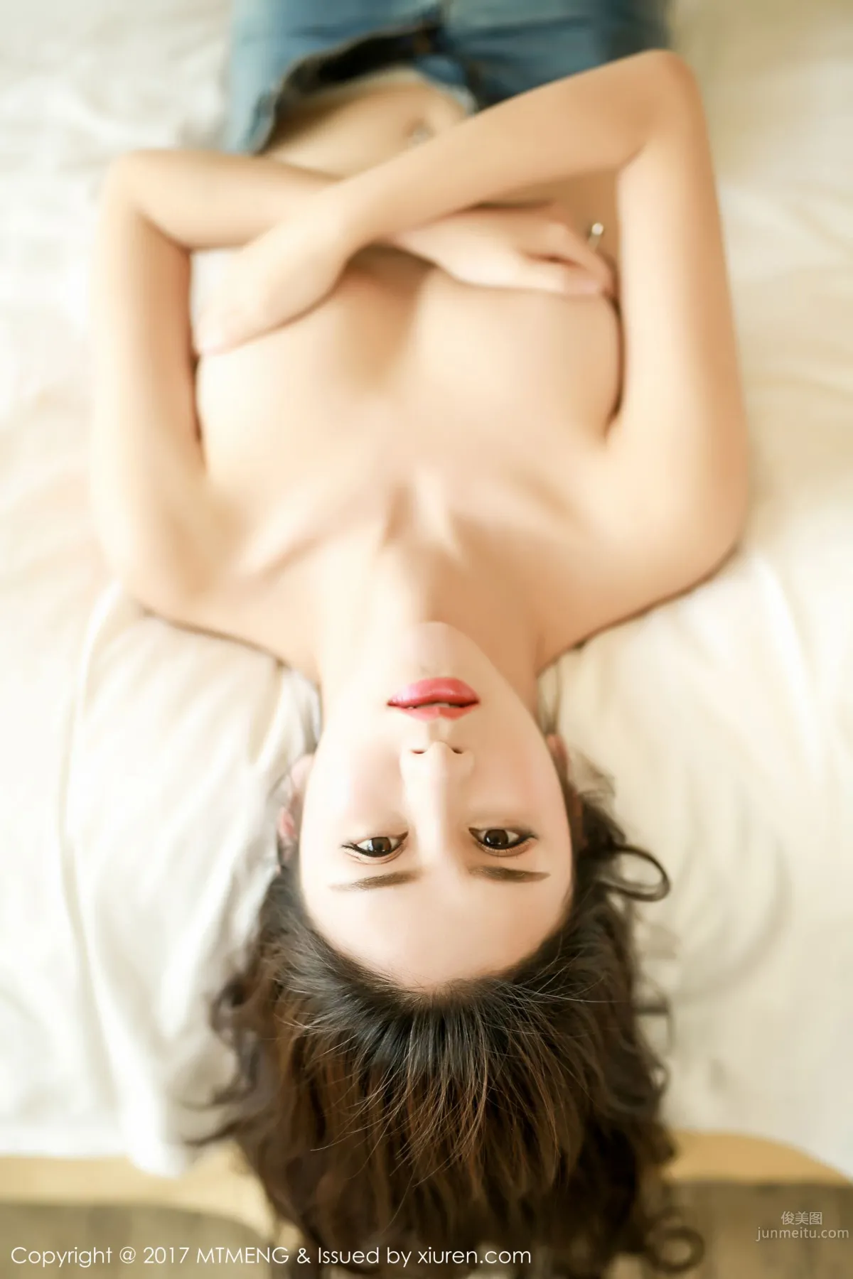 美人李李七七喜喜 香肩玉足牛仔服 26