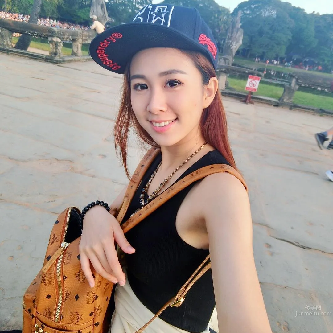大馬正妹Christine Pang沙灘拍美照 11