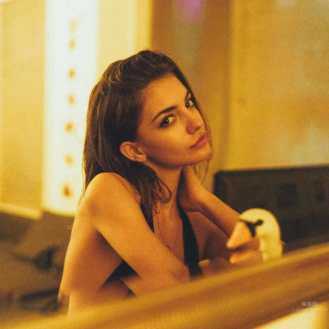 西班牙嫩模Barbara Rodiles 令人目不轉睛 5
