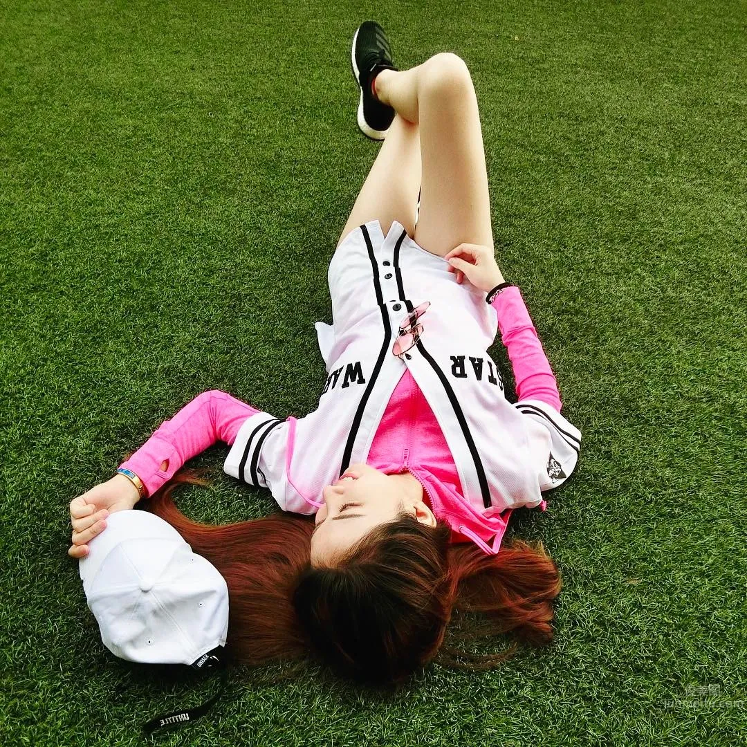 大馬正妹Christine Pang沙灘拍美照 20
