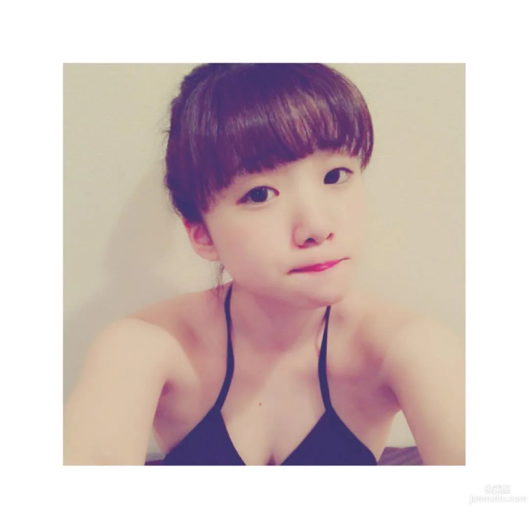 清純美女滿川晴月 稚嫩蘿莉私房照 14