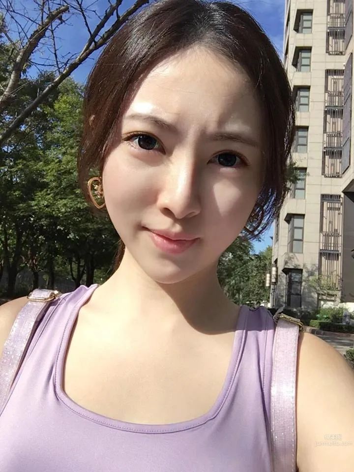 正妹SG吳昱萱 A4蜂腰蜜桃臀 6