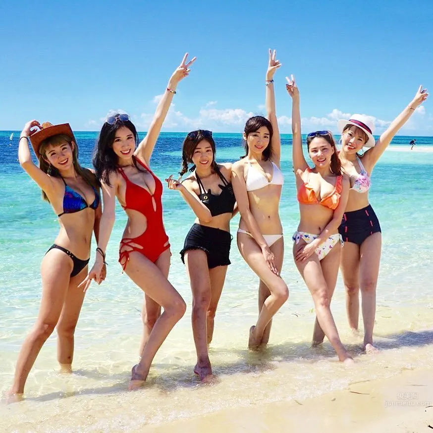 黑澀會美眉黃喬歆 沙灘大秀性感比基尼 20