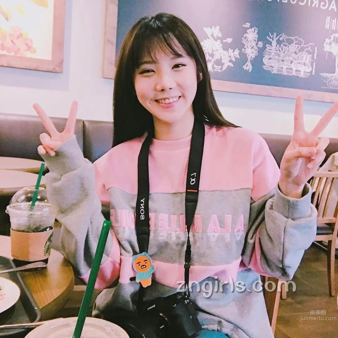 韓國蘿莉料理家素珍 傾心于各種美食小吃 20