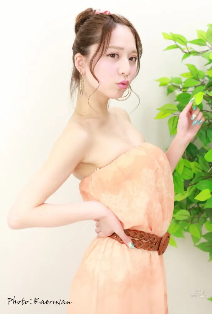 賽車皇後堀尾實咲 集美貌與靈氣與于一身 46