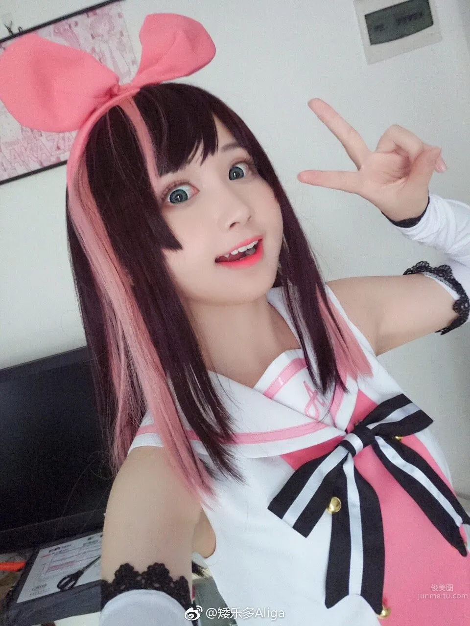 搞怪女孩矮樂多Aliga 突破次元之壁的coser 3