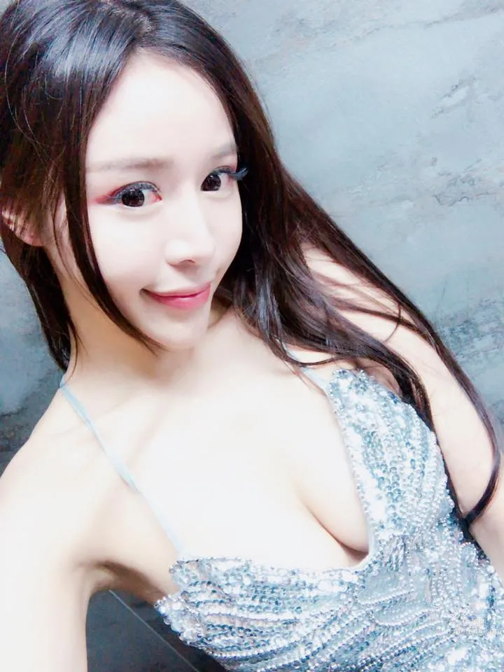 運動女神Lena莉娜 強烈熱浪來襲 29