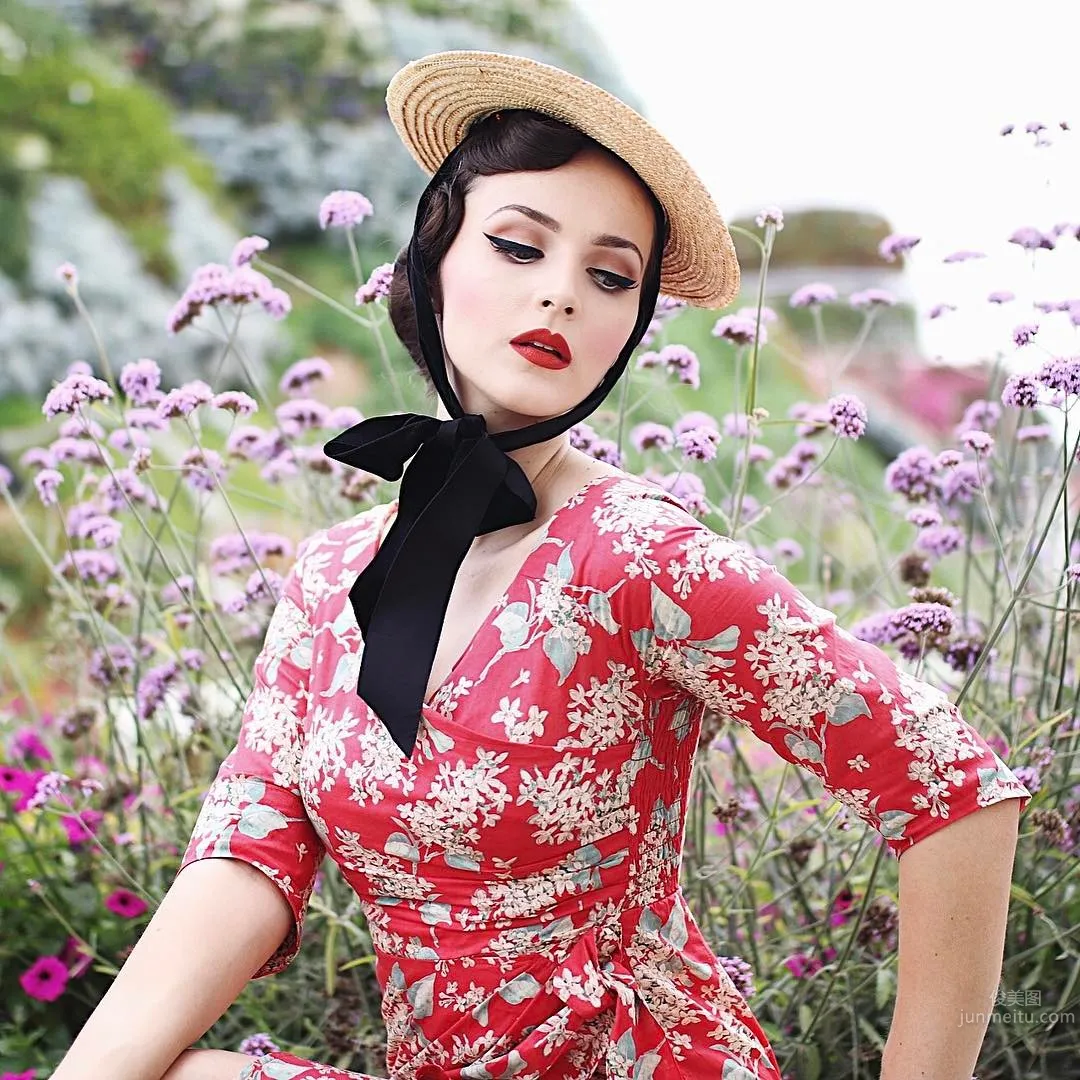 波黑美人Idda van Munster 复古风情写真合集_5