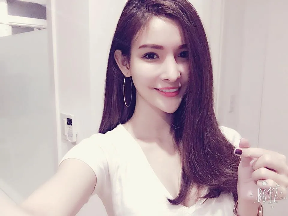 越南正妹Bùi Ngọc 混血五官精緻而脫俗 24