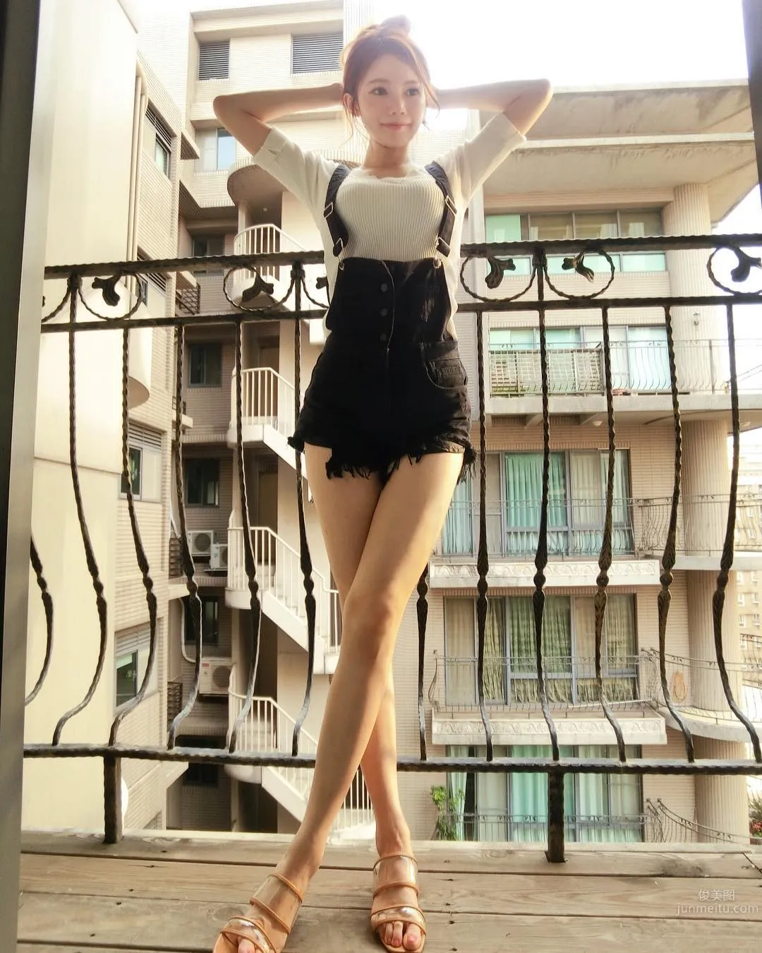 華航空姐Yu Ting Chen 王者榮耀且美貌驚人 31