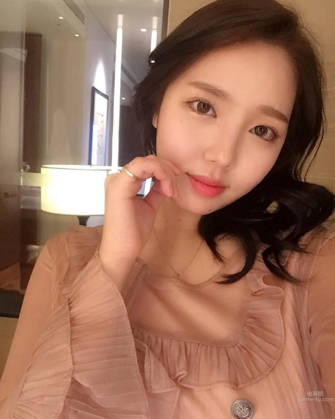 韓國萌妹이유민 完全保不住的好身材 22