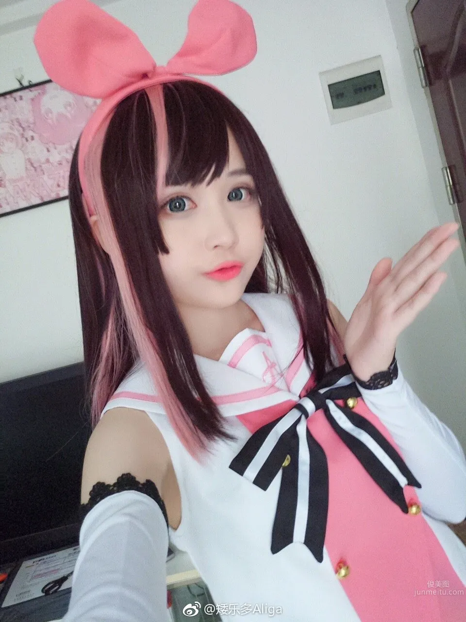 搞怪女孩矮樂多Aliga 突破次元之壁的coser 1