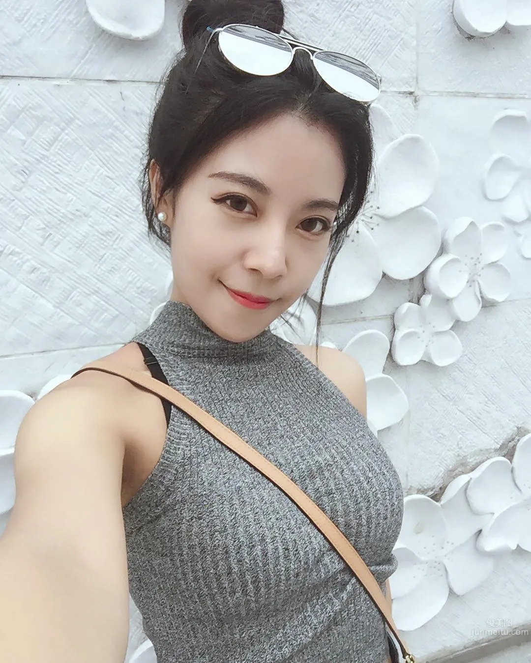 长荣航空空姐古婉蓁 外形靓丽仪表不凡_5