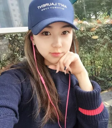 韓國美女博主Bygracekim 運動感十足的私房照