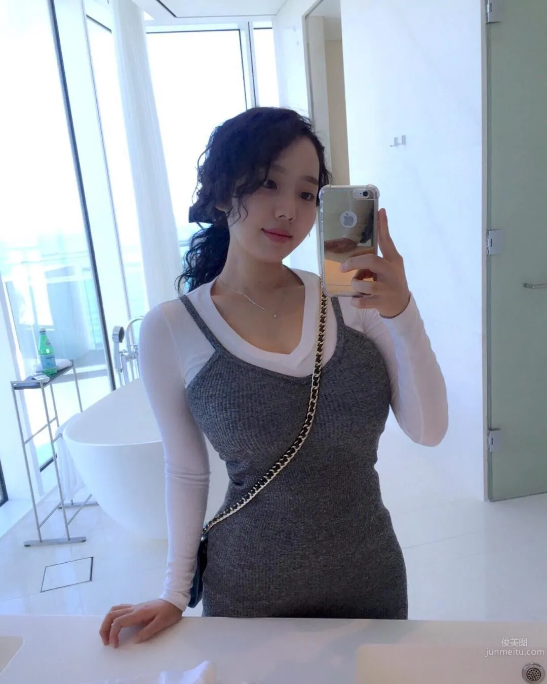 韓國萌妹이유민 完全保不住的好身材 27