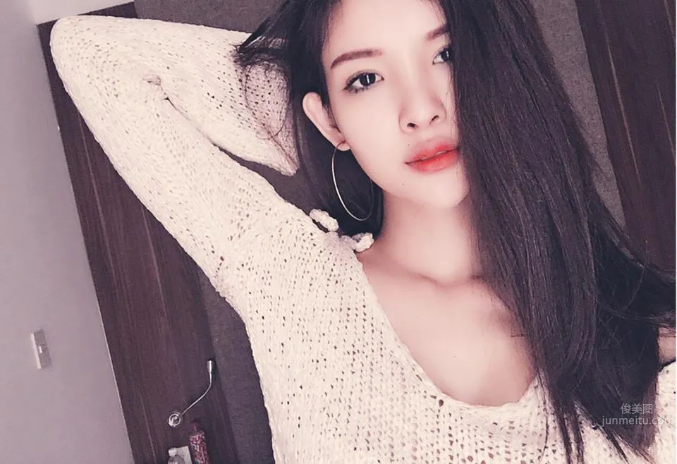 越南正妹Bùi Ngọc 混血五官精緻而脫俗 16