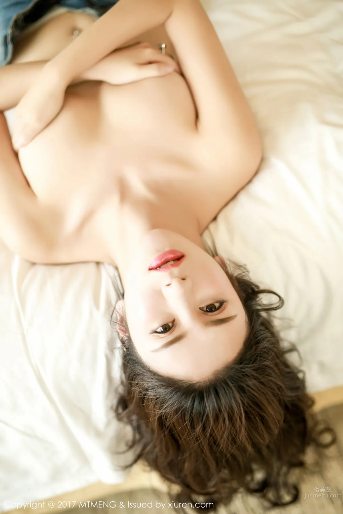 美人李李七七喜喜 香肩玉足牛仔服 27