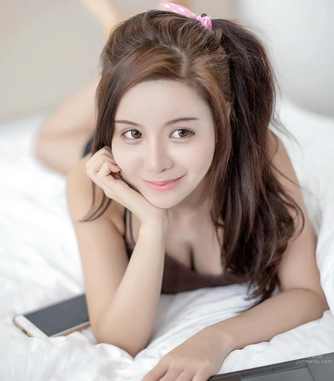 新國正妹Winnie Choo 歐派小隻馬甜美外拍 20