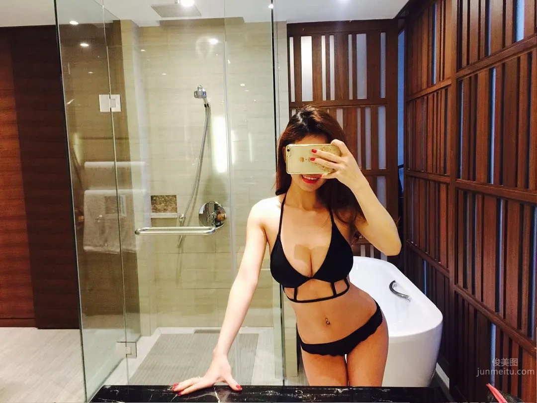越南模特Jenie Trang Tran 冷豔外表下的性感 1