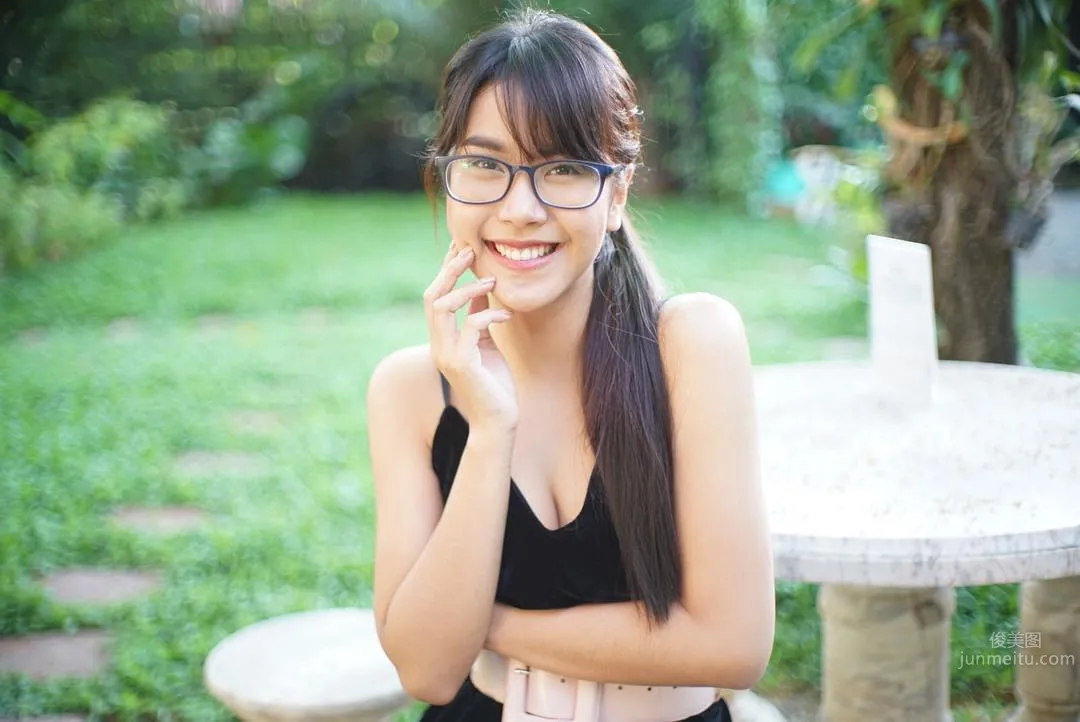 眼睛娘Panidsara Nakha 接地氣的泰國女孩 18